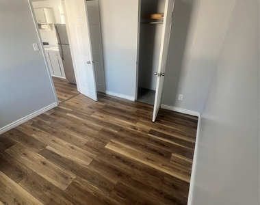 41 Sunny Acres Road - Photo Thumbnail 3