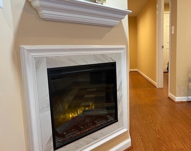 5802 Telluride Lane - Photo Thumbnail 12