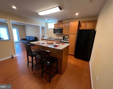 5802 Telluride Lane - Photo Thumbnail 17