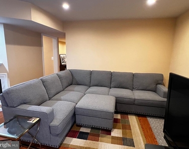 5802 Telluride Lane - Photo Thumbnail 7