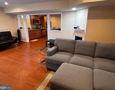 5802 Telluride Lane - Photo Thumbnail 8
