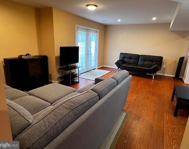 5802 Telluride Lane - Photo Thumbnail 9