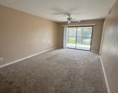 16805 Davis Road - Photo Thumbnail 10