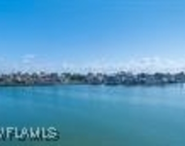 4000 Gulf Shore Boulevard N - Photo Thumbnail 4
