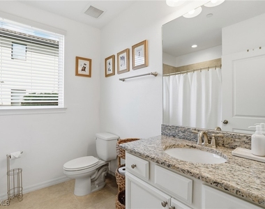 9374 Pocida Court - Photo Thumbnail 21