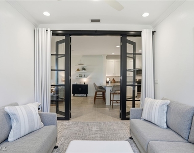 9374 Pocida Court - Photo Thumbnail 15