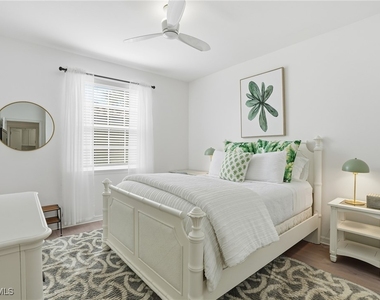 9374 Pocida Court - Photo Thumbnail 5