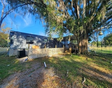 2608 20 Mile Level Road - Photo Thumbnail 9