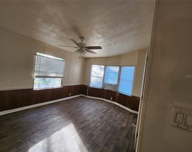 2608 20 Mile Level Road - Photo Thumbnail 7