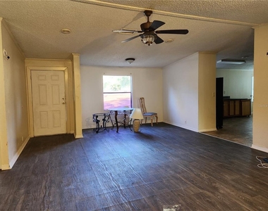 2608 20 Mile Level Road - Photo Thumbnail 11