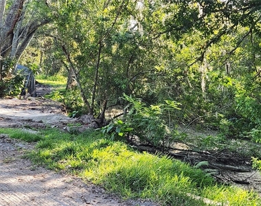 2608 20 Mile Level Road - Photo Thumbnail 4