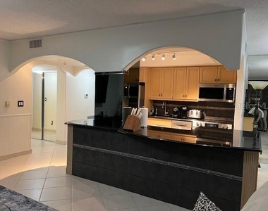 2828 N Atlantic Avenue - Photo Thumbnail 17