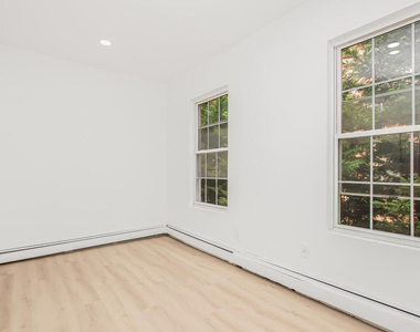 507 Weiher Court - Photo Thumbnail 8