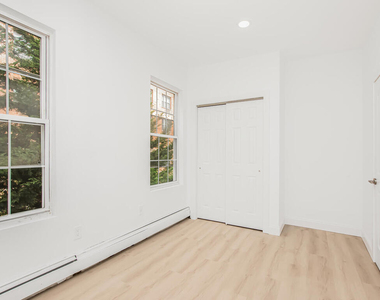507 Weiher Court - Photo Thumbnail 9