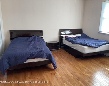 8 Dwight Drive - Photo Thumbnail 12