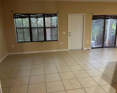 6132 Grand Cypress Circle - Photo Thumbnail 5