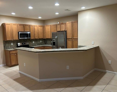 6132 Grand Cypress Circle - Photo Thumbnail 12