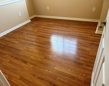 6132 Grand Cypress Circle - Photo Thumbnail 13