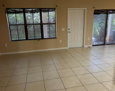6132 Grand Cypress Circle - Photo Thumbnail 6