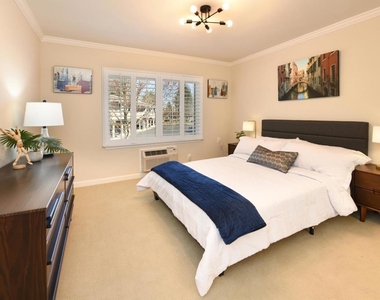 1910 Skycrest Dr - Photo Thumbnail 22