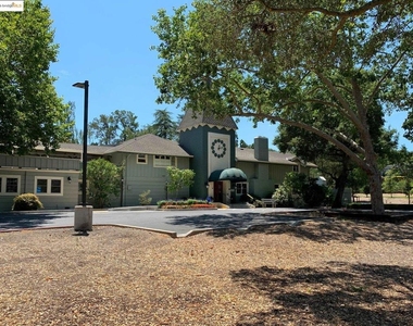 1910 Skycrest Dr - Photo Thumbnail 46