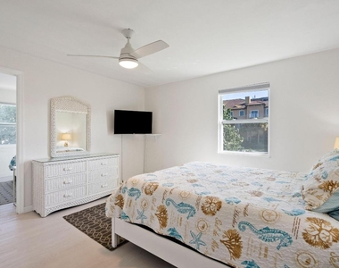670 Hernando Street - Photo Thumbnail 11