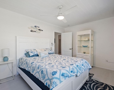 670 Hernando Street - Photo Thumbnail 12