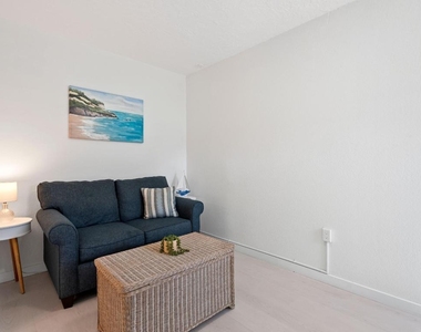 670 Hernando Street - Photo Thumbnail 8