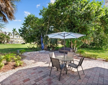 670 Hernando Street - Photo Thumbnail 14