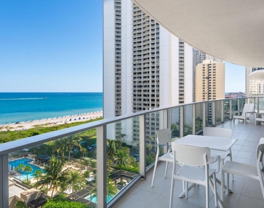 3100 N Ocean Drive - Photo Thumbnail 20