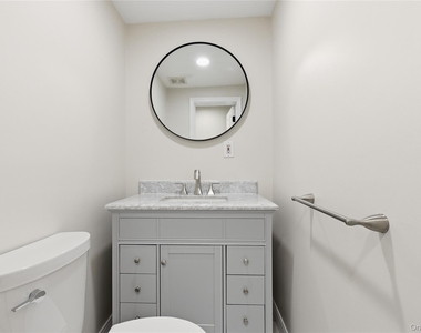 39 Cox Avenue - Photo Thumbnail 13