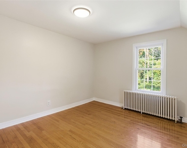 39 Cox Avenue - Photo Thumbnail 19