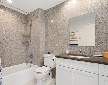 260 Dune Road - Photo Thumbnail 13