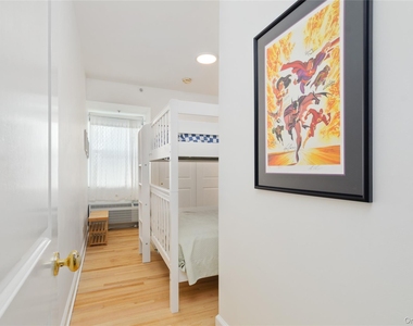 260 Dune Road - Photo Thumbnail 10