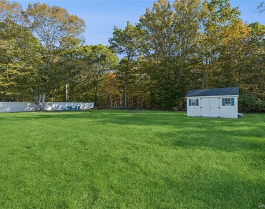 16 Mastro Court - Photo Thumbnail 32