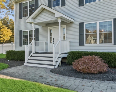 16 Mastro Court - Photo Thumbnail 1