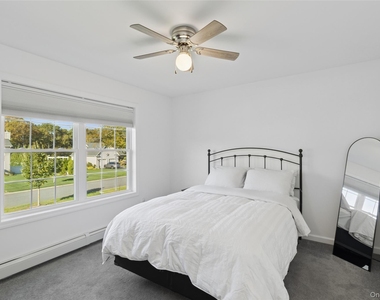 16 Mastro Court - Photo Thumbnail 18