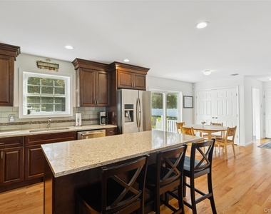 16 Mastro Court - Photo Thumbnail 12