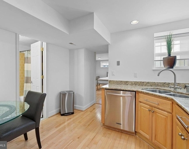 936 T Street Nw - Photo Thumbnail 6