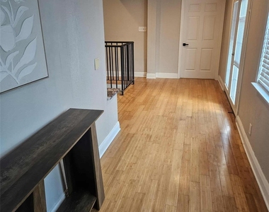 812 Marlin Street - Photo Thumbnail 48