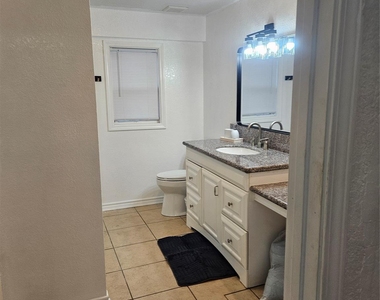 812 Marlin Street - Photo Thumbnail 20