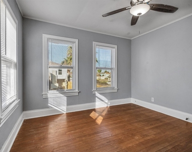 5019 Avenue M 1/2 - Photo Thumbnail 34