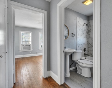 5019 Avenue M 1/2 - Photo Thumbnail 31