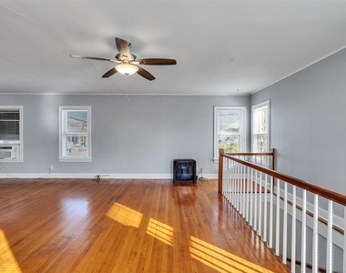 5019 Avenue M 1/2 - Photo Thumbnail 16