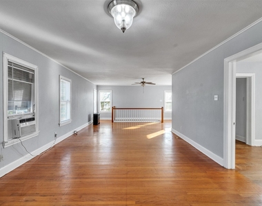 5019 Avenue M 1/2 - Photo Thumbnail 23
