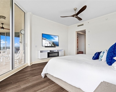 23750 Via Trevi Way - Photo Thumbnail 3