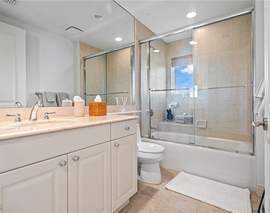 23750 Via Trevi Way - Photo Thumbnail 12