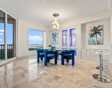 23750 Via Trevi Way - Photo Thumbnail 26