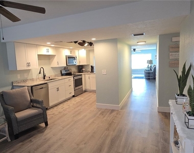 434 Tudor Drive - Photo Thumbnail 11