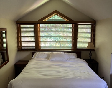 234 Mountain Glen - Photo Thumbnail 5